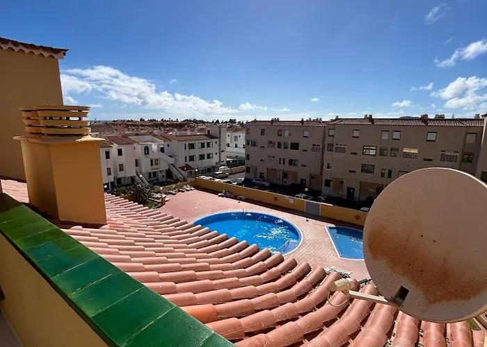 Amarilla Terrace